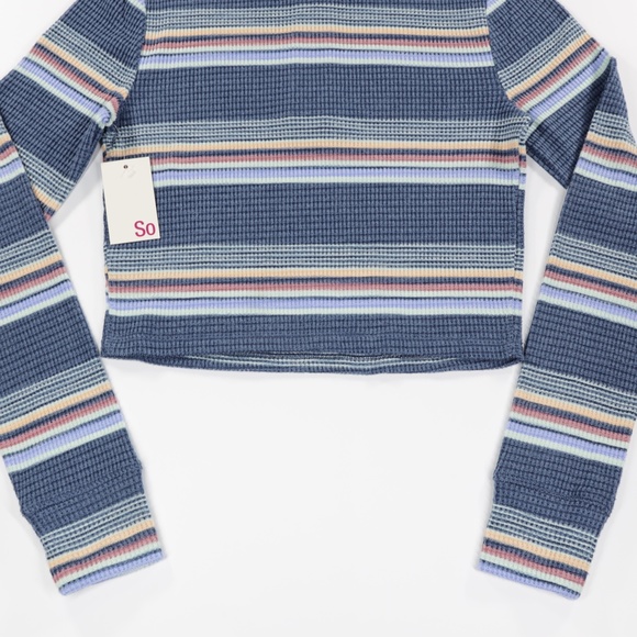 SO Women's Mock Neck Long Sleeve Quarter Zip Cropped Pullover Sweatshirt Blue M - Picture 7 of 9